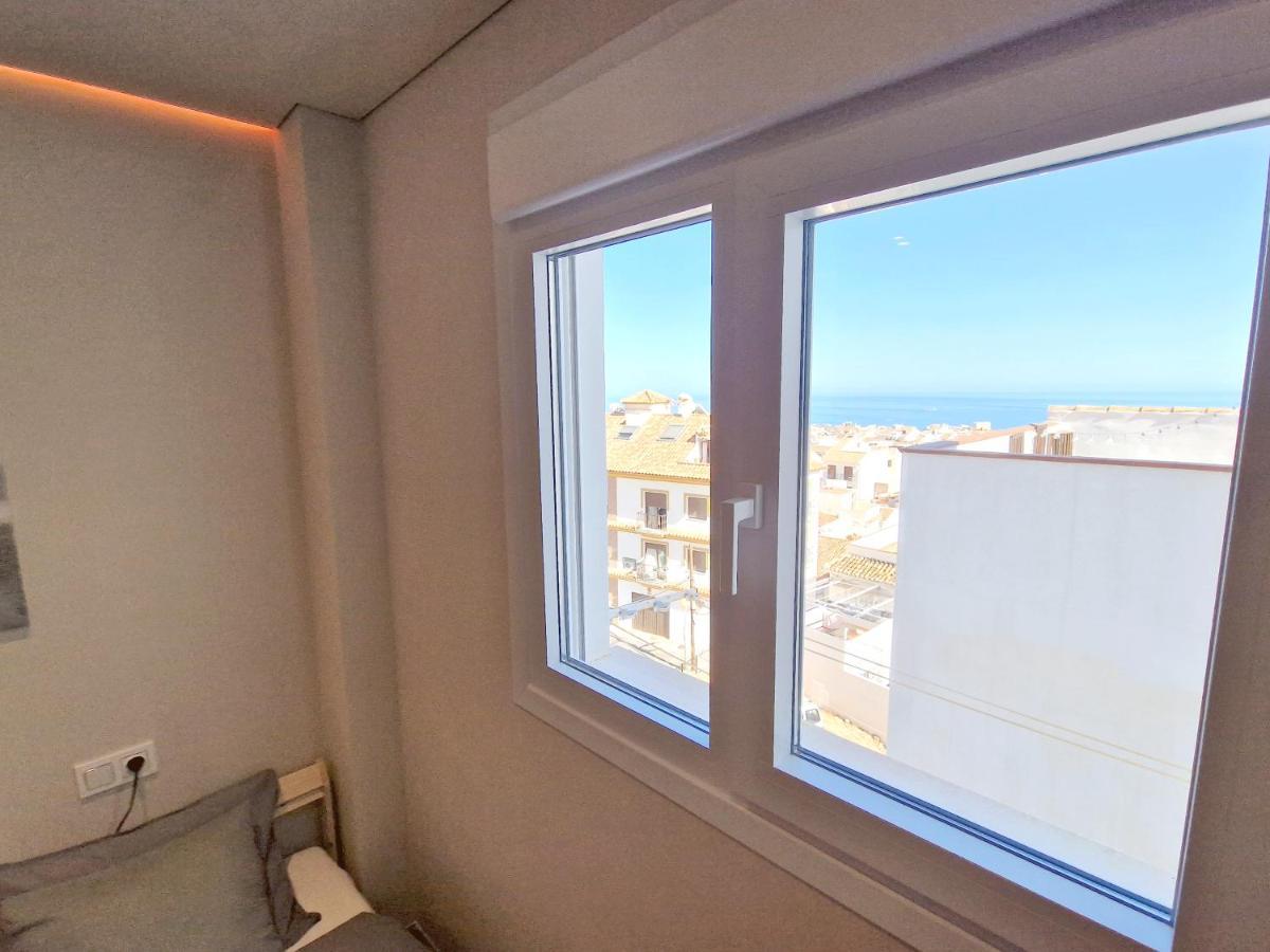 Emerald Apartment - Spacious Modern 2 Bedroom Бенальмадена Экстерьер фото